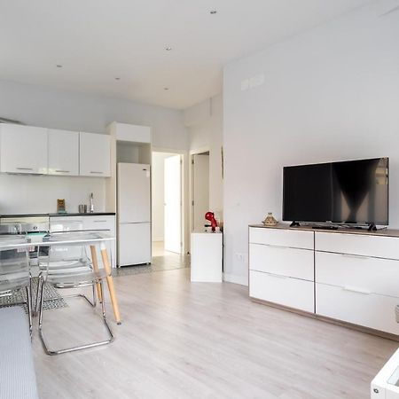 Modern Apartment-1Bedroom 1Bathroom-Tetuan Madrid Buitenkant foto