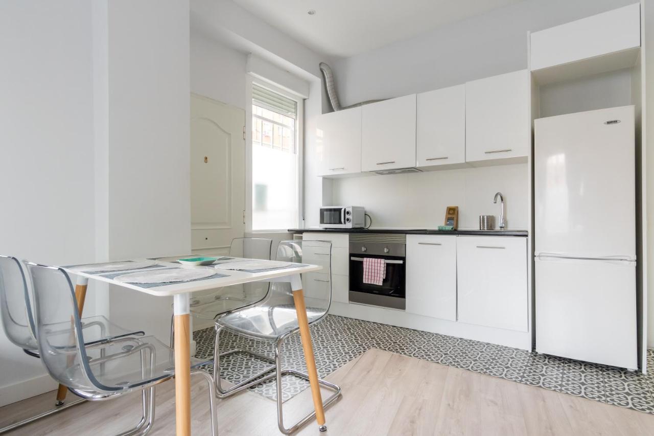 Modern Apartment-1Bedroom 1Bathroom-Tetuan Madrid Buitenkant foto