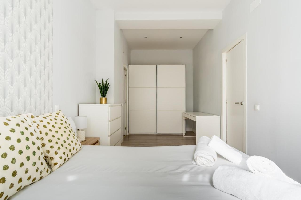 Modern Apartment-1Bedroom 1Bathroom-Tetuan Madrid Buitenkant foto