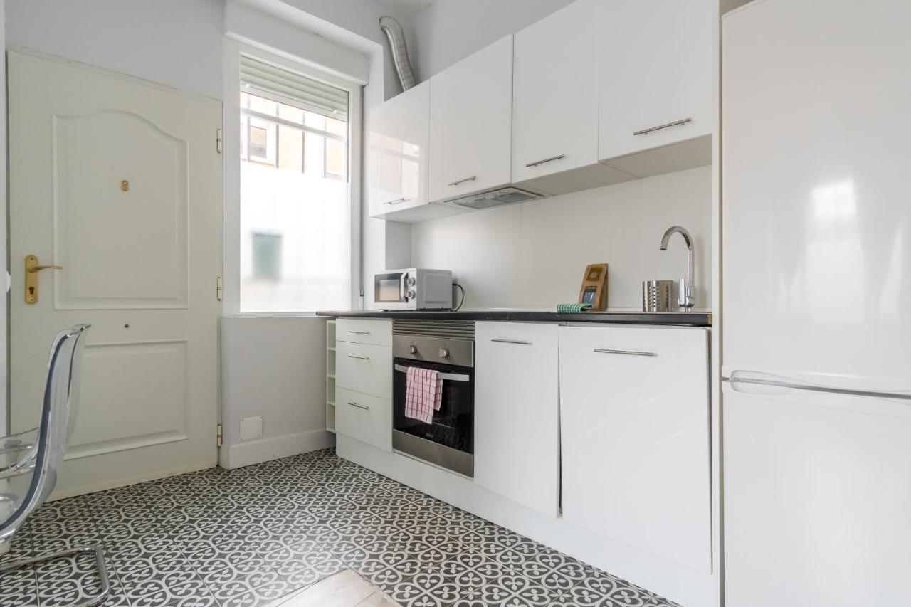 Modern Apartment-1Bedroom 1Bathroom-Tetuan Madrid Buitenkant foto