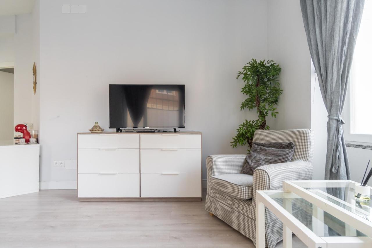 Modern Apartment-1Bedroom 1Bathroom-Tetuan Madrid Buitenkant foto