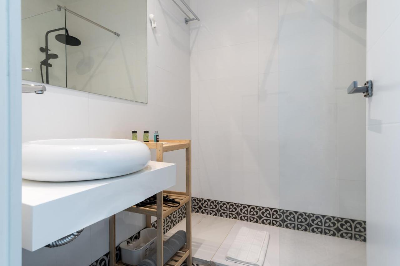 Modern Apartment-1Bedroom 1Bathroom-Tetuan Madrid Buitenkant foto